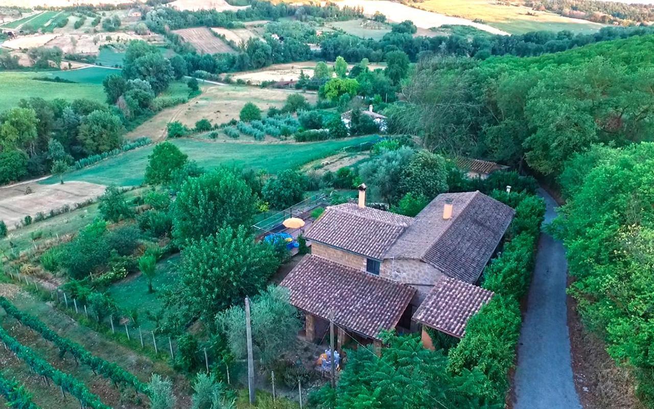 Casale San Pietro Bed & Breakfast Otricoli Exterior foto