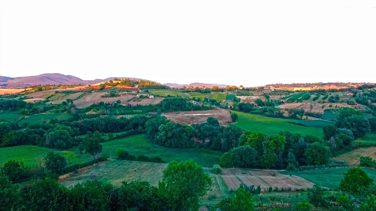 Casale San Pietro Bed & Breakfast Otricoli Exterior foto